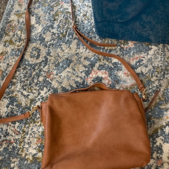 Purse - Picture 2 of 5